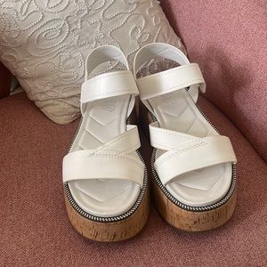 White wedges